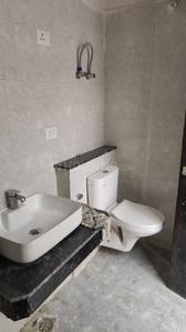Image of 1400 Sq.ft 3 BHK Apartment / Flat for rent in Shri Radha Aqua Garden, Noida Extension, Greater Noida for Rs. 24000