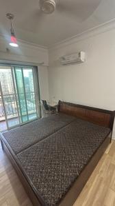Bedroom Image of 1050 Sq.ft 3 BHK Apartment / Flat for rent in Nahar Yarrow Yucca Vinca, Powai Mumbai for Rs. 107000