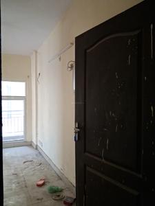 Main Entrance Image of 1350 Sq.ft 3 BHK Apartment / Flat for sale in Gardenia Golf City Phase 4, Sector 75 Noida for Rs. 10800004