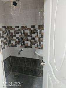 Bathroom Image of 1500 Sq.ft 3 BHK Apartment / Flat for sale in Integral Integral Apartments Phase 1, Madhurawada Visakhapatnam for Rs. 6750000