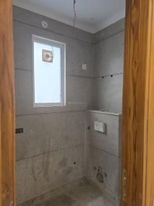 Image of 950 Sq.ft 3 BHK Builder Floor for sale in Paschim Vihar, New Delhi for Rs. 17500000