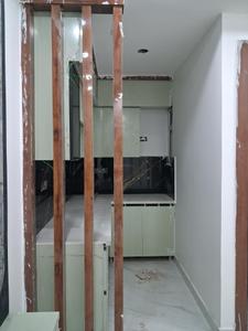 Kitchen Image of 1000 Sq.ft 2 BHK Apartment / Flat for sale in Sector 72 Noida for Rs. 3956000