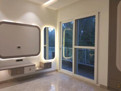 Bedroom Image of 1800 Sq.ft 3 BHK Builder Floor for sale in Vikaspuri New Delhi for Rs. 38500000