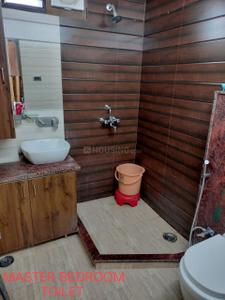 Bathroom Image of 1140 Sq.ft 2 BHK Apartment / Flat for sale in Sukhdham Greenville Residency T1 And T2, Northern Rly. Colony Kanpur for Rs. 6200000