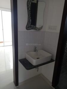 Image of 1050 Sq.ft 2 BHK Apartment / Flat for rent in Majestique Imperia, Fursungi, Pune for Rs. 18000