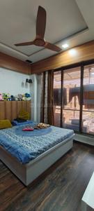 Bedroom Image of 950 Sq.ft 2 BHK Apartment / Flat for sale in Takshashila Colonials, Maninagar Ahmedabad for Rs. 8200000