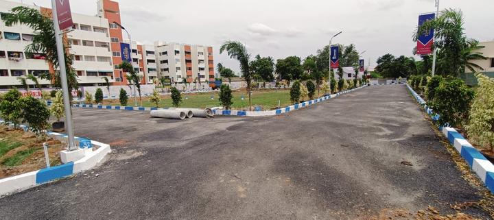 Siruseri Main Image 1