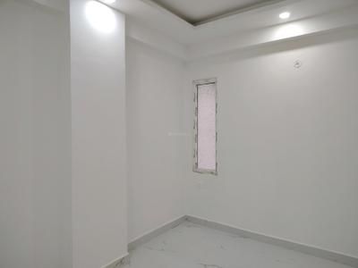 Bedroom Image of 2100 Sq.ft 4 BHK Apartment / Flat for sale in Titania Residency , Phi IV Greater Noida for Rs. 10850000