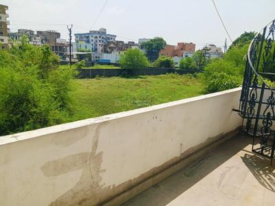 Balcony Image of 2000 Sq.ft 3 BHK Independent House for rent in Sadar Bazar Raipur for Rs. 32000