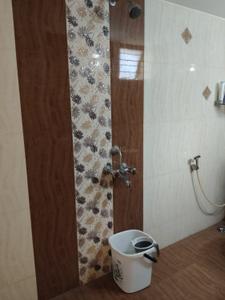 Bathroom Image of 1560 Sq.ft 4 BHK Independent House for rent in Halasuru Bengaluru for Rs. 55000