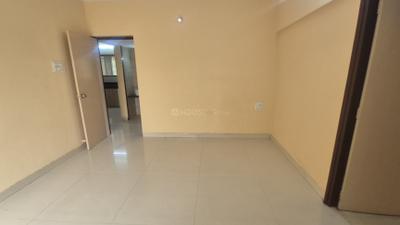 Bedroom Image of 1700 Sq.ft 3 BHK Apartment / Flat for rent in Vishwakarma Vedant, Undri Pune for Rs. 28500