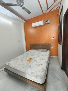 Bedroom Image of 600 Sq.ft 2 BHK Builder Floor for rent in Sector 8 Rohini New Delhi for Rs. 26000