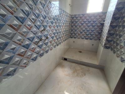 Bathroom Image of 930 Sq.ft 2.5 BHK Apartment / Flat for sale in Keshtopur Kolkata for Rs. 4000000