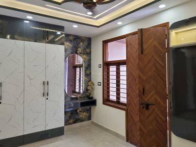 Bedroom Image of 800 Sq.ft 2 BHK Apartment / Flat for sale in Tara Nagar New Delhi for Rs. 6000000