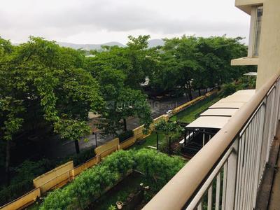 Balcony Image of 2269 Sq.ft 3 BHK Apartment / Flat for sale in Lodha Golflinks, Khidkali Thane for Rs. 25000000