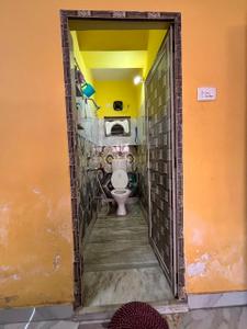 Bathroom Image of 981 Sq.ft 2 BHK Apartment / Flat for sale in Airport Gate No 2 Kolkata for Rs. 5000000