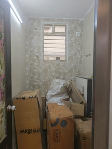Common Bathroom Image of 1250 Sq.ft 3 BHK Apartment / Flat for sale in Chromepet Chennai for Rs. 13500000