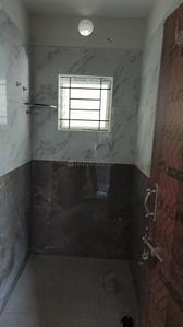 Bathroom Image of 900 Sq.ft 2 BHK Builder Floor for rent in Mahadevapura Bengaluru for Rs. 36000