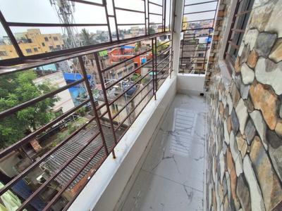 Balcony Image of 760 Sq.ft 2 BHK Apartment / Flat for sale in Keshtopur Kolkata for Rs. 2880000