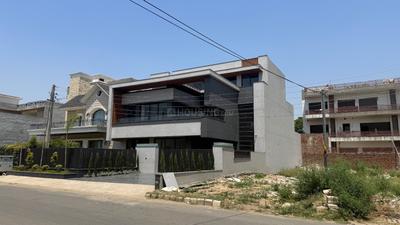Image of 4500 Sq.ft 6 BHK Villa for sale in Sector 80, Mohali for Rs. 185000000