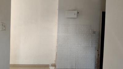 Kitchen Image of 900 Sq.ft 2 BHK Apartment / Flat for rent in Nayan Mountscape, Pisoli Pune for Rs. 15000