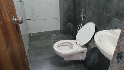 Image of 1850 Sq.ft 3 BHK Apartment / Flat for rent in Vaishnodevi Kingswood, Sima Nagar, Surat for Rs. 21000