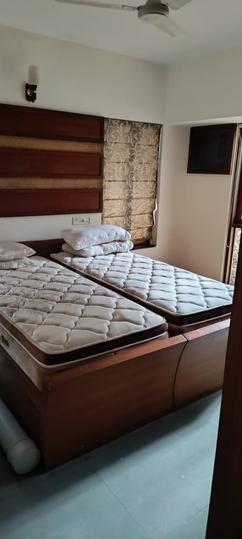 Apartment building Bedroom 1