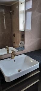 Bathroom Image of 1440 Sq.ft 3 BHK Builder Floor for sale in Smartworld Orchard, Sector 61 Gurgaon for Rs. 20500000