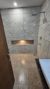 Bathroom Image of 1800 Sq.ft 3 BHK Independent House for rent in Palam Vihar Gurgaon for Rs. 55000