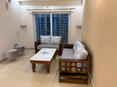 Hall Image of 1250 Sq.ft 2.5 BHK Apartment / Flat for sale in Mahagun Moderne, Sector 78 Noida for Rs. 17200000