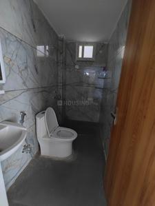 Bathroom Image of 1600 Sq.ft 4 BHK Apartment / Flat for rent in Aashima Divine City, Hoshangabad Road Bhopal for Rs. 21000