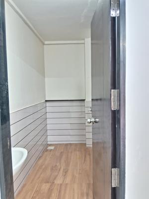 Bathroom Image of 1200 Sq.ft 2 BHK Apartment / Flat for rent in Bajaj G Heritage Phase III, Rajendra Nagar Indore for Rs. 22000