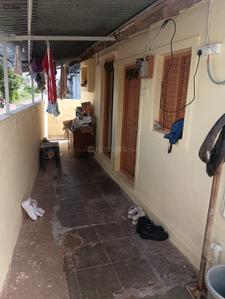 Image of 750 Sq.ft 1 BHK Villa for rent in Barathipuram, Coimbatore for Rs. 10000