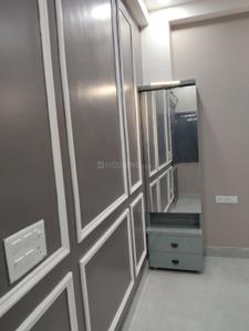 Bedroom Image of 1100 Sq.ft 2 BHK Builder Floor for rent in Noida Extension Greater Noida for Rs. 12000