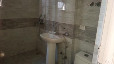 Image of 1054 Sq.ft 2 BHK Apartment / Flat for rent in Gaurs Siddhartham, Siddharth Vihar, Ghaziabad for Rs. 23000