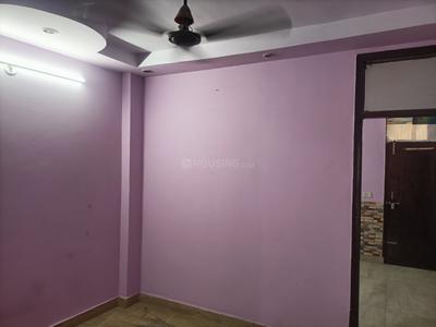 Bedroom Image of 600 Sq.ft 2 BHK Builder Floor for rent in Preet Vihar New Delhi for Rs. 14000