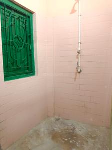 Bathroom Image of 1600 Sq.ft 2.5 BHK Builder Floor for rent in Kasba Kolkata for Rs. 9000