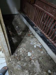 Balcony Image of 750 Sq.ft 2 BHK Builder Floor for sale in Laxmi Nagar New Delhi for Rs. 7500000