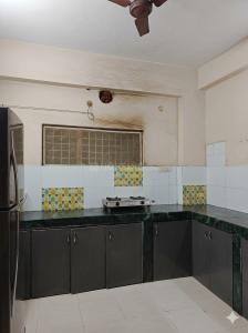 Kitchen Image of 2000 Sq.ft 3 BHK Apartment / Flat for sale in Trimalgherry Secunderabad for Rs. 7500000