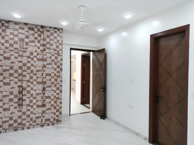 Bedroom Image of 2700 Sq.ft 4 BHK Apartment / Flat for sale in Rudra Apartment, Sector 6 Dwarka New Delhi for Rs. 37500000