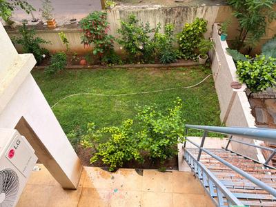 Balcony Image of 1980 Sq.ft 3 BHK Apartment / Flat for sale in Science City Ahmedabad for Rs. 16000000