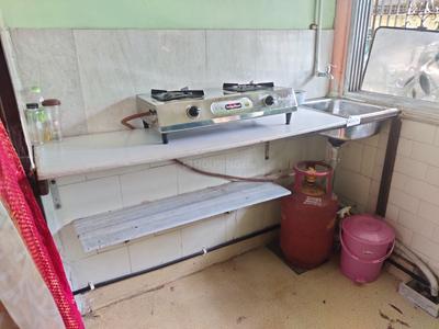 Kitchen Image of boys in Juhu, Mumbai