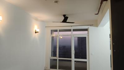 Living Room Image of 1075 Sq.ft 2 BHK Apartment / Flat for rent in Today Ridge Residency, Bajidpur Noida for Rs. 23000