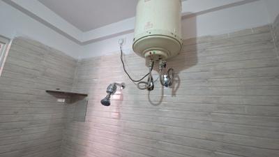 Bathroom Image of 1000 Sq.ft 1 BHK Apartment / Flat for rent in JP Nagar Bengaluru for Rs. 18500
