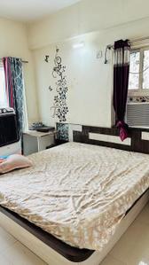 Bedroom Image of 750 Sq.ft 2 BHK Apartment / Flat for rent in Kumar Primavera B6, Wadgaon Sheri Pune for Rs. 36000