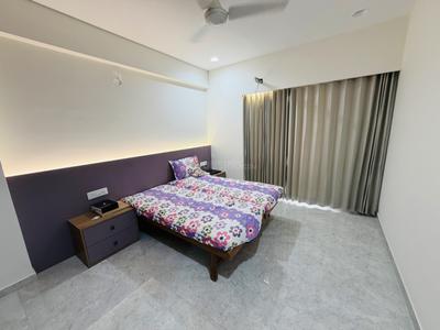 Bedroom Image of 2250 Sq.ft 3 BHK Apartment / Flat for rent in Shubh Saral Skyline, Kudasan Gandhinagar for Rs. 55000