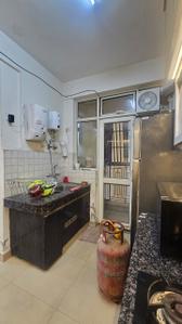 Kitchen Image of 1400 Sq.ft 3 BHK Apartment / Flat for rent in Paarth Aadyant, Ahmamau Lucknow for Rs. 36000