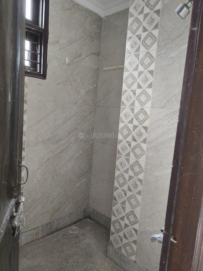 MUNIRKA VILLAGE NEARBY ANUPAM RESTAURANT Bathroom 1