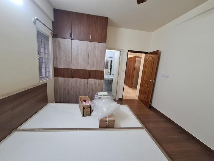 INDIPENDENT FLOOR Bedroom 1