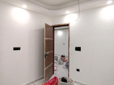 Bedroom Image of 900 Sq.ft 3 BHK Apartment / Flat for sale in Deenpur New Delhi for Rs. 6800000